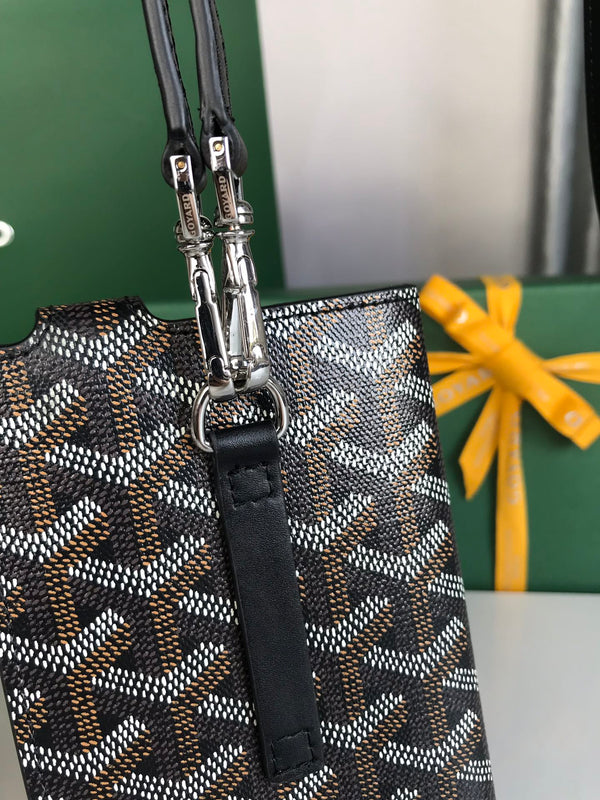 MONTMARTRE GM CASE 18 IN TELA GOYARDINE NERA