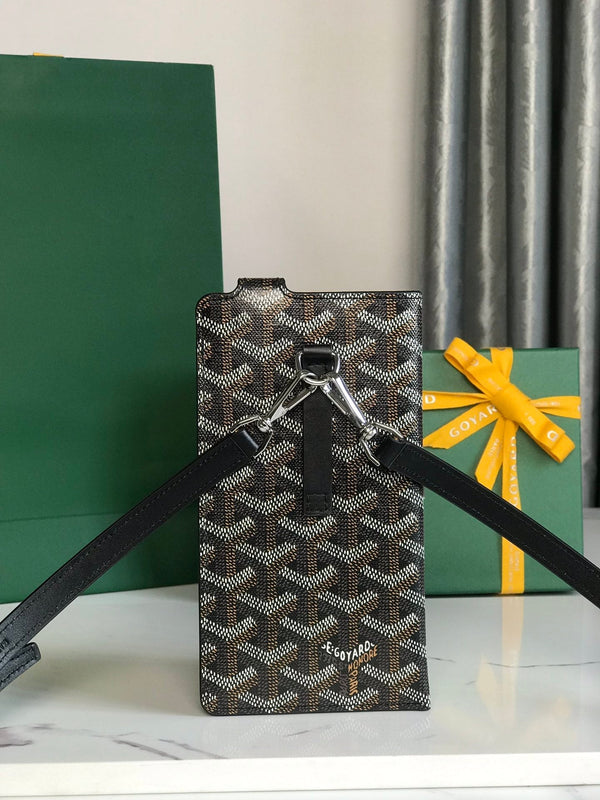 MONTMARTRE GM CASE 18 IN TELA GOYARDINE NERA