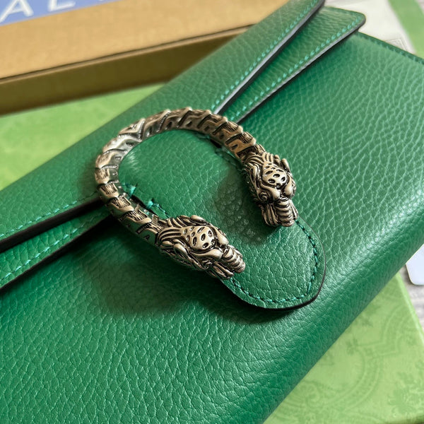 DIONYSUS 28 BAG IN EMERALD GREEN CALFSKIN 322359