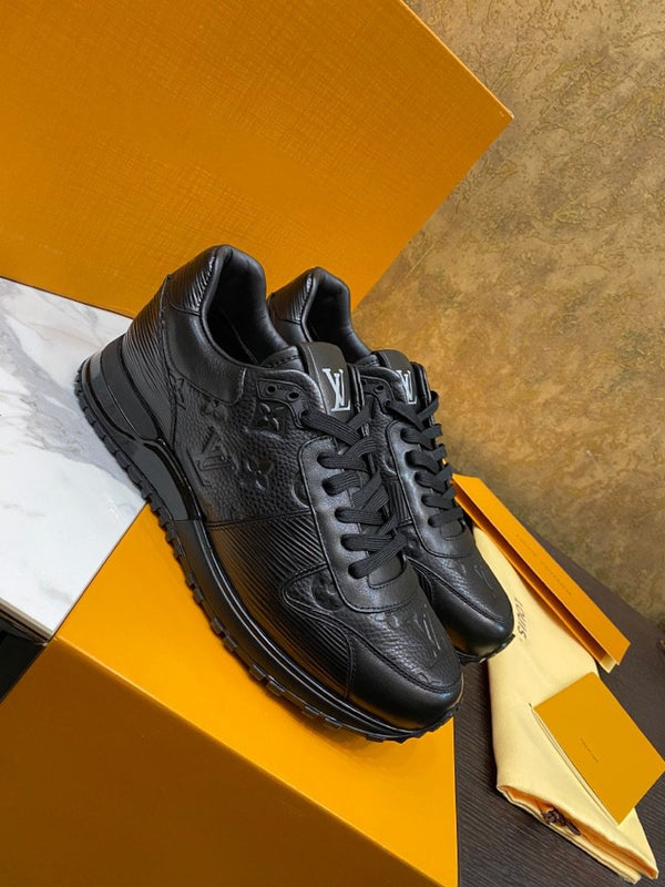 LV RUN AWAY BLACK