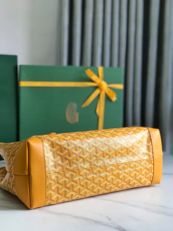 BELLECHASSE BIAUDE PM BAG 36 IN YELLOW GOYARDINE CANVAS AND CALFSKIN TRIM