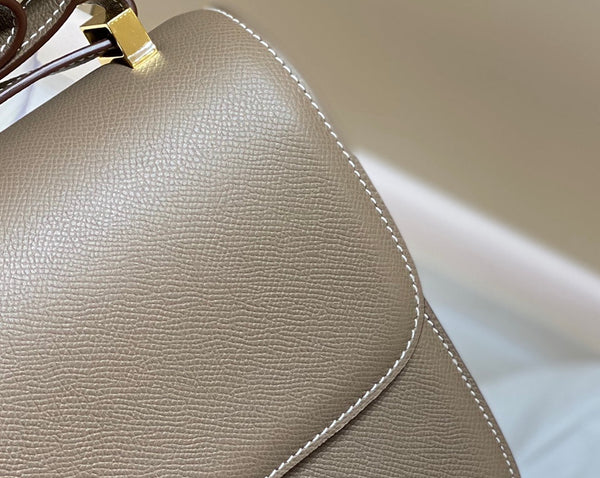 constance 24 etoupe pelle epsom hardware dorato