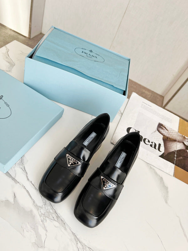 Prad 26S 5.5cm Block Heel Loafers Black Leather 147123