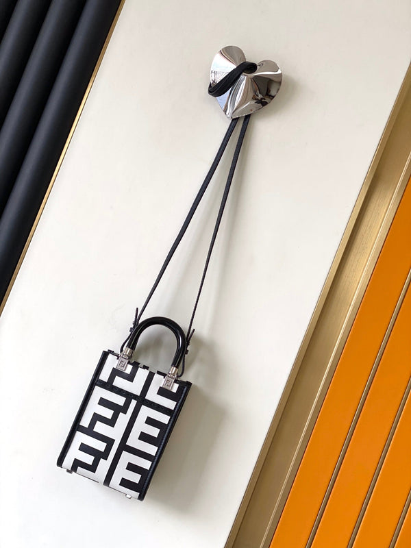 BORSA SHOPPER MINI SUNSHINE 18 IN PELLE DI VITELLO LISCIA BIANCO MIX NERO