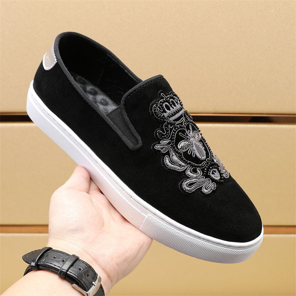 Mocassini slip-on da uomo GG in pelle scamosciata nera 545715