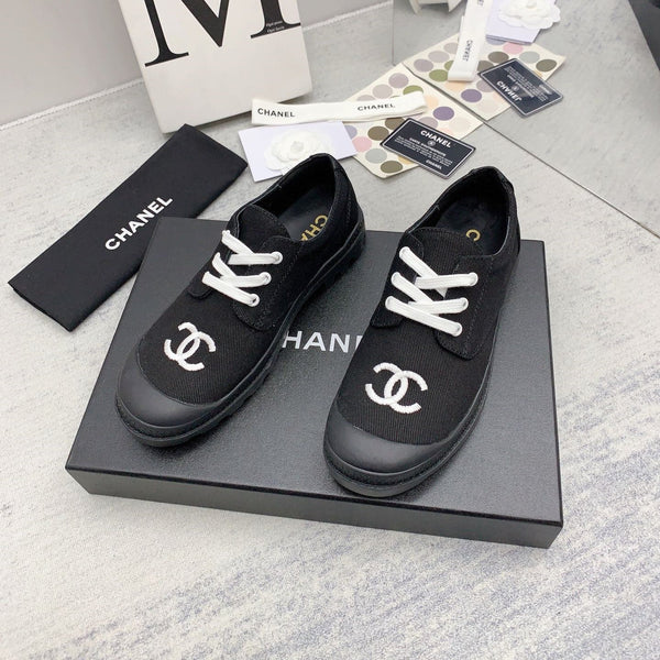 CC 26s Low Top Sneakers 2cm White Black Canvas 163691