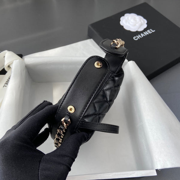 CC Pouch Bag 16cm Black Lambskin GHW 229973