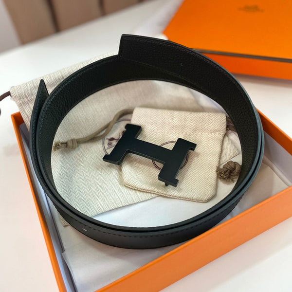 CINTURA HM CONSTANCE CON FIBBIA E CINTURINO REVERSIBILE IN PELLE NERA 38 MM