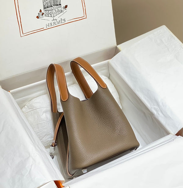 picotin lock 18 etoupe gold togo shw