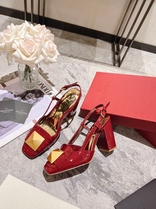 Valentino 25 Slingback High Heels in pelle verniciata