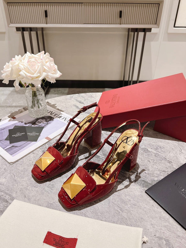Valentino 25 Slingback High Heels in pelle verniciata