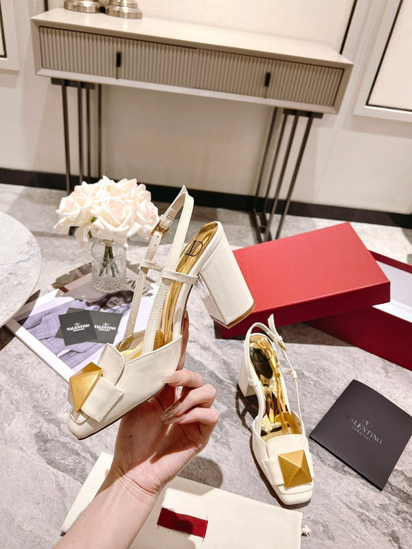 Valentino 25 Slingback High Heels in pelle verniciata