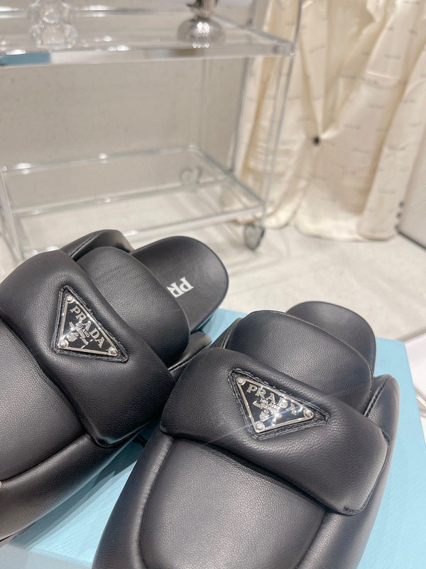 PRA MULES IN NAPPA SHEARLING IMBOTTITA MORBIDA PELLE DI AGNELLO NERA