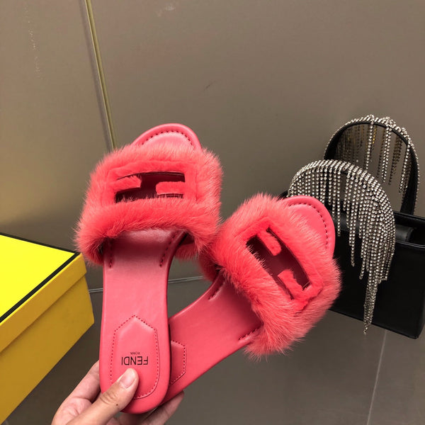 FENDI BAGUETTE MINK SLIDE SLIPPER IN CANDY RED FUR