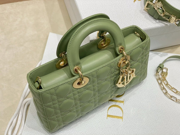 medium lady d-joy 26 pelle di agnello verde
