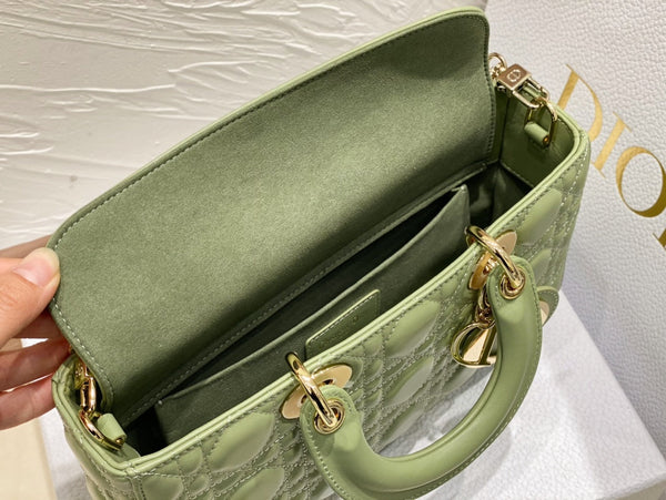 medium lady d-joy 26 pelle di agnello verde