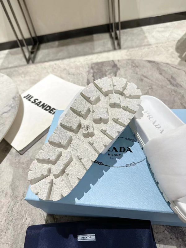 CIABATTE PRA SHEARLING IN PELLE DI AGNELLO BIANCA