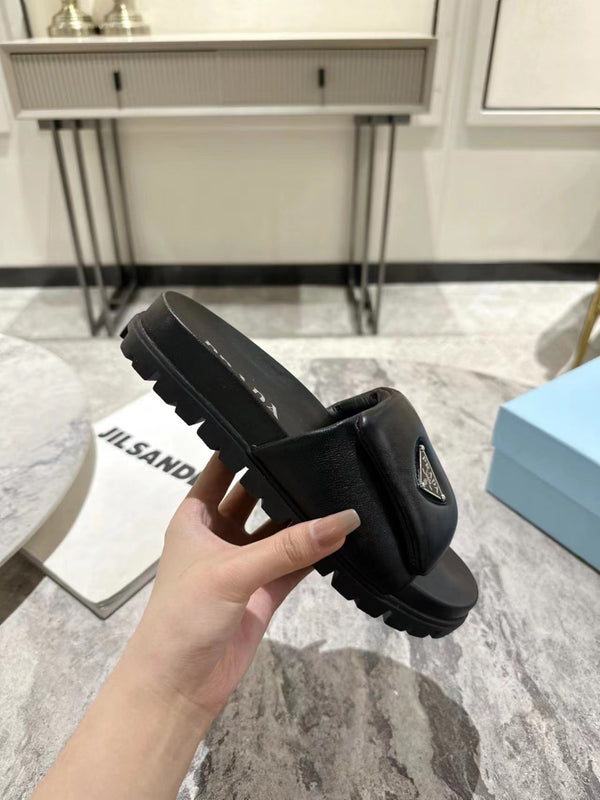 CIABATTE PRA SHEARLING IN PELLE DI AGNELLO NERA