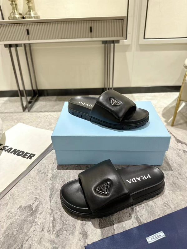 CIABATTE PRA SHEARLING IN PELLE DI AGNELLO NERA