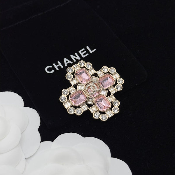 CC Brooch Gold 173155