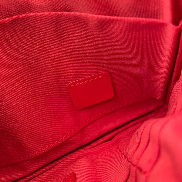 CC 19 Pouch 20cm Pelle di vitello nera