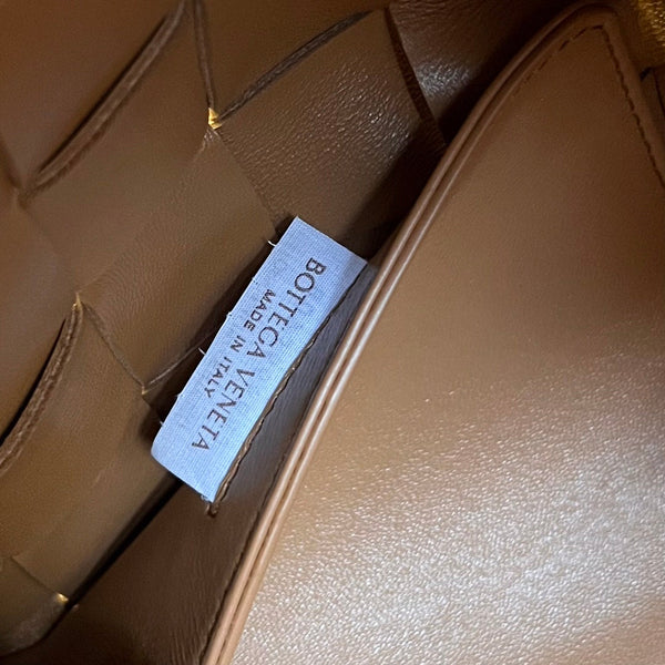 CASSETTA MEDIA DA 28 PELLE D'AGNELLO MARRONE ARACHIDI