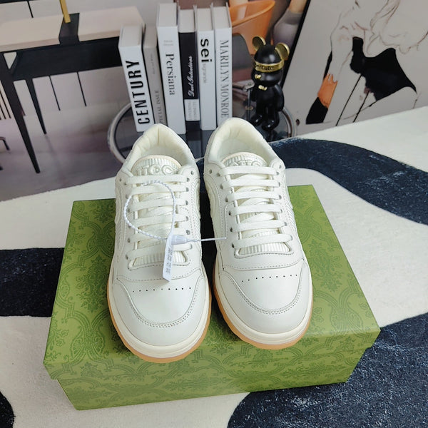 Sneaker GG da uomo MAC80 in pelle di vacchetta bianca 523616