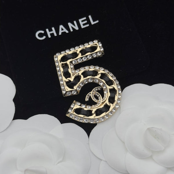 CC Brooch Gold 174155