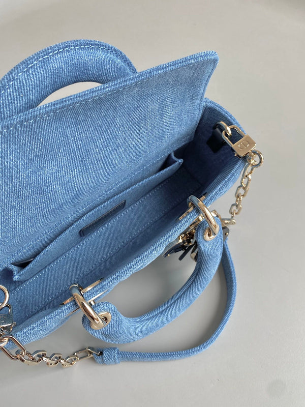 BORSA D-JOY 22 IN DENIM MACROCANNAGE AZZURRO