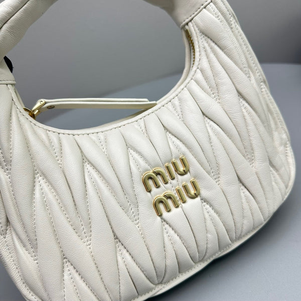 MINI HOBO 20 BAG IN WHITE LAMBSKIN