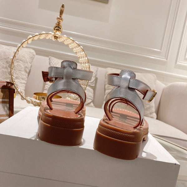 CL Clea Triomphe Gladiator Sandal 40mm Silver Metallic Mix Tan Calfskin 600367