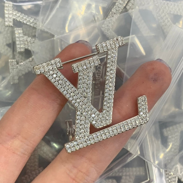 LV Brooch 174717