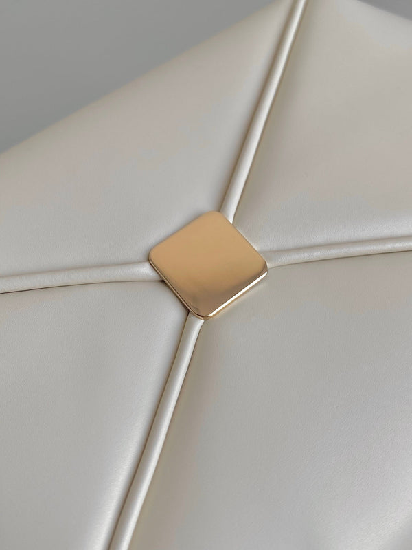 BORSA A MANO MEDIA 22 CHIAVI IN PELLE DI VITELLO BIANCA