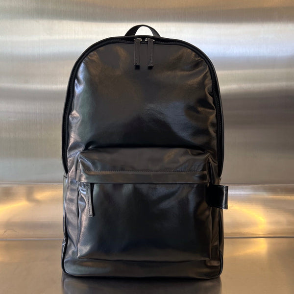 ZAINO ARCHETYPE 46 IN PELLE DI AGNELLO NERO MEDIO