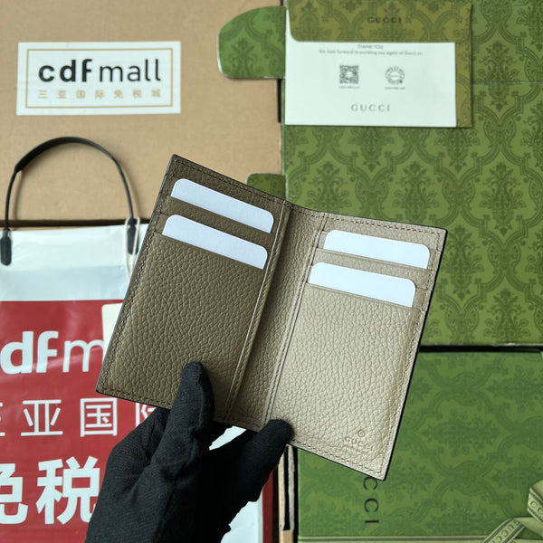 PORTA CARTE 12 IN PELLE DI VITELLO GOFFRATA VERDE MUSCHIO