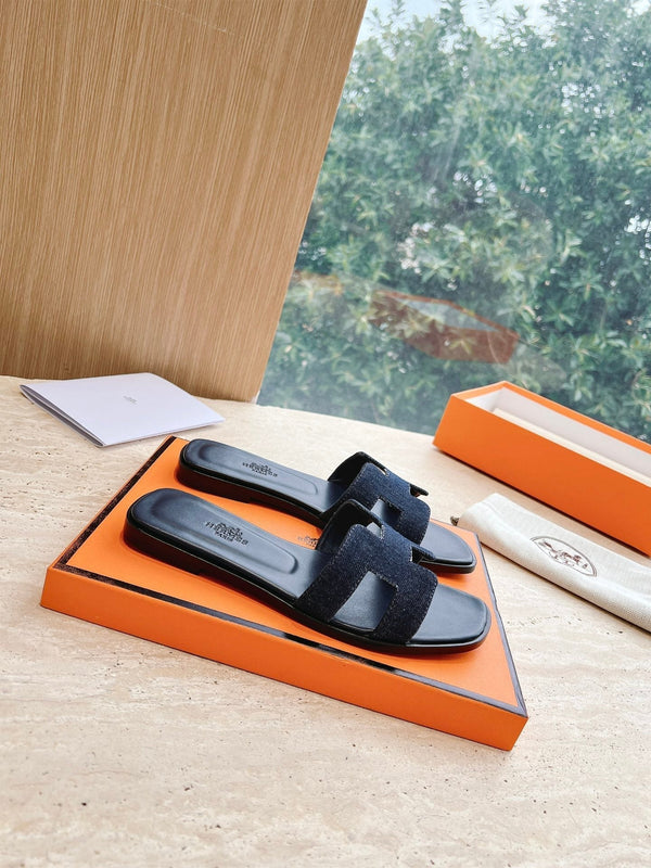 HM 25 Oran Sandal Dark Blue Calfskin Denim