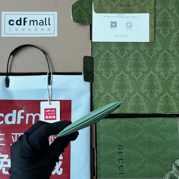 PORTA CARTE MARMONT TRAPUNTATO 10 IN PELLE DI AGNELLO VERDE CHIARO