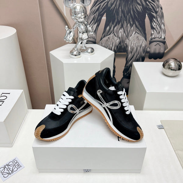 FLOW RUNNER SNEAKER IN BLACK SUEDE AND SHEEPSKIN