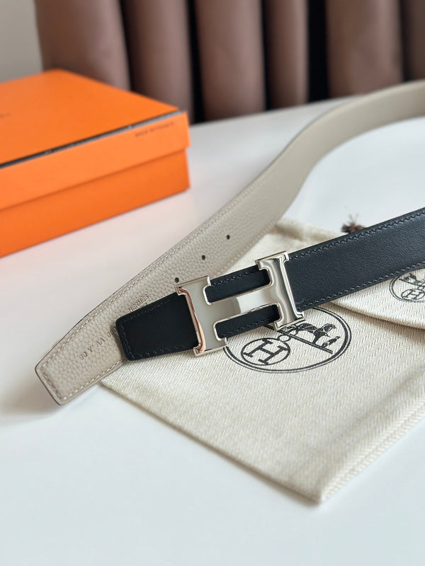 Cintura reversibile con fibbia H in argento HM da 32 mm, in pelle nera mista beige 124653