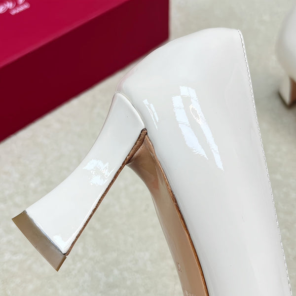 Belle Viv Edition Metal Buckle Pumps 65 White Patent Leather