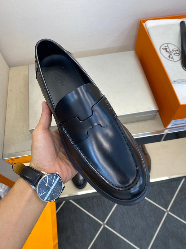 Mocassino Gentle da uomo HM in pelle di vitello nera 540804