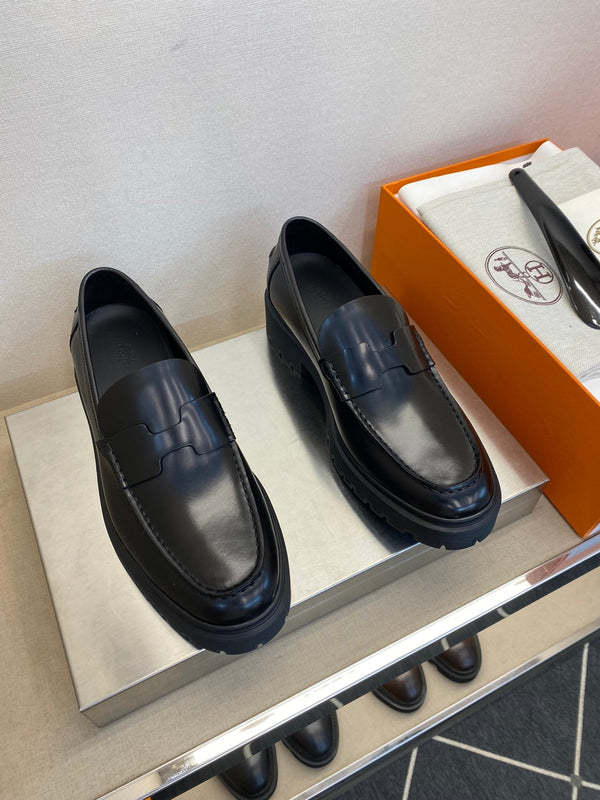 Mocassino Gentle da uomo HM in pelle di vitello nera 540804