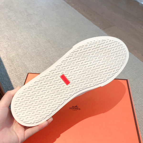 HM GAME SLIP-ON SNEAKER BLACK AND WHITE CALFSKIN