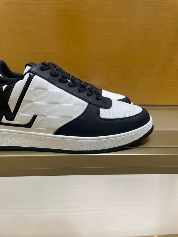 LV RIVOLI SNEAKER MEN BLACK WHITE
