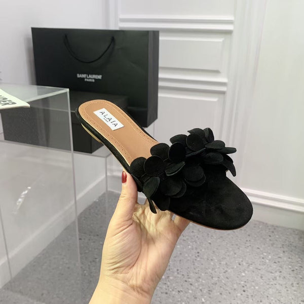 Alaia 25 Flower Slippers Black Sheepskin 293157