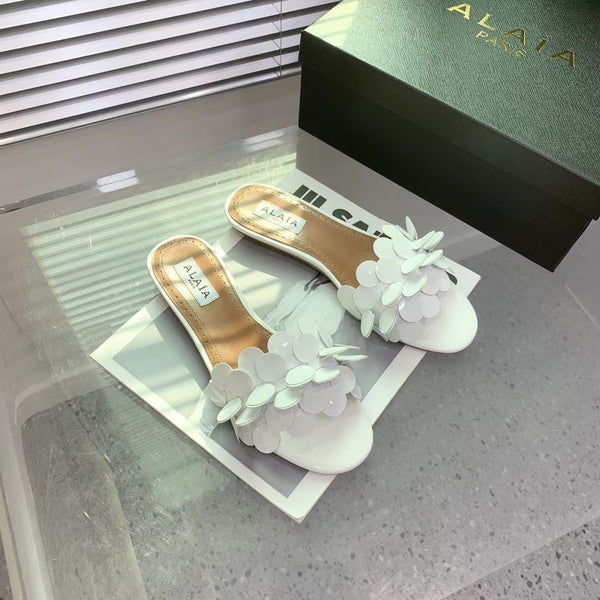 Alaia 25 Flower Slippers White Sheepskin 293161