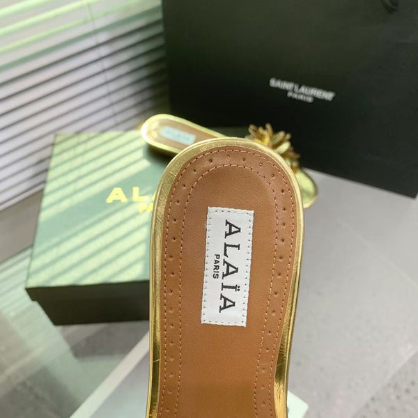 Alaia 25 Flower Slippers Gold Sheepskin 293162