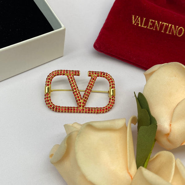VT Brooch Gold Red 177382