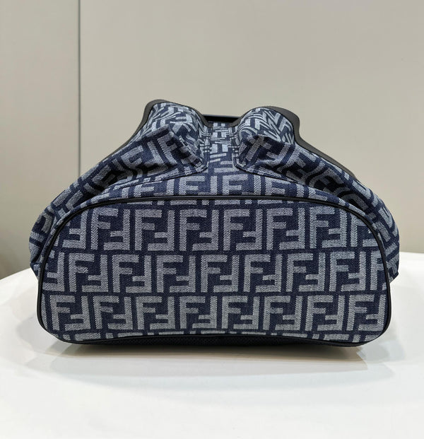 ZAINO FENDI STRIKE LARGE 46 FF IN TESSUTO JACQUARD BLU NOTTE