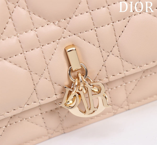 my cd mini 21 powder pink lambskin